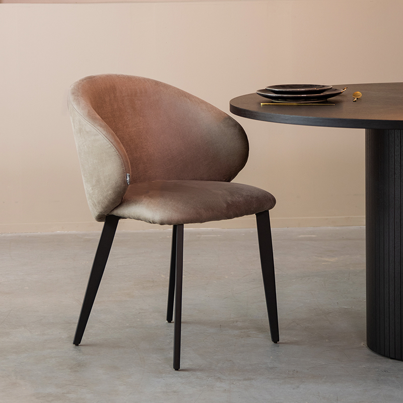 Eetkamerstoel Logan taupe microvezel