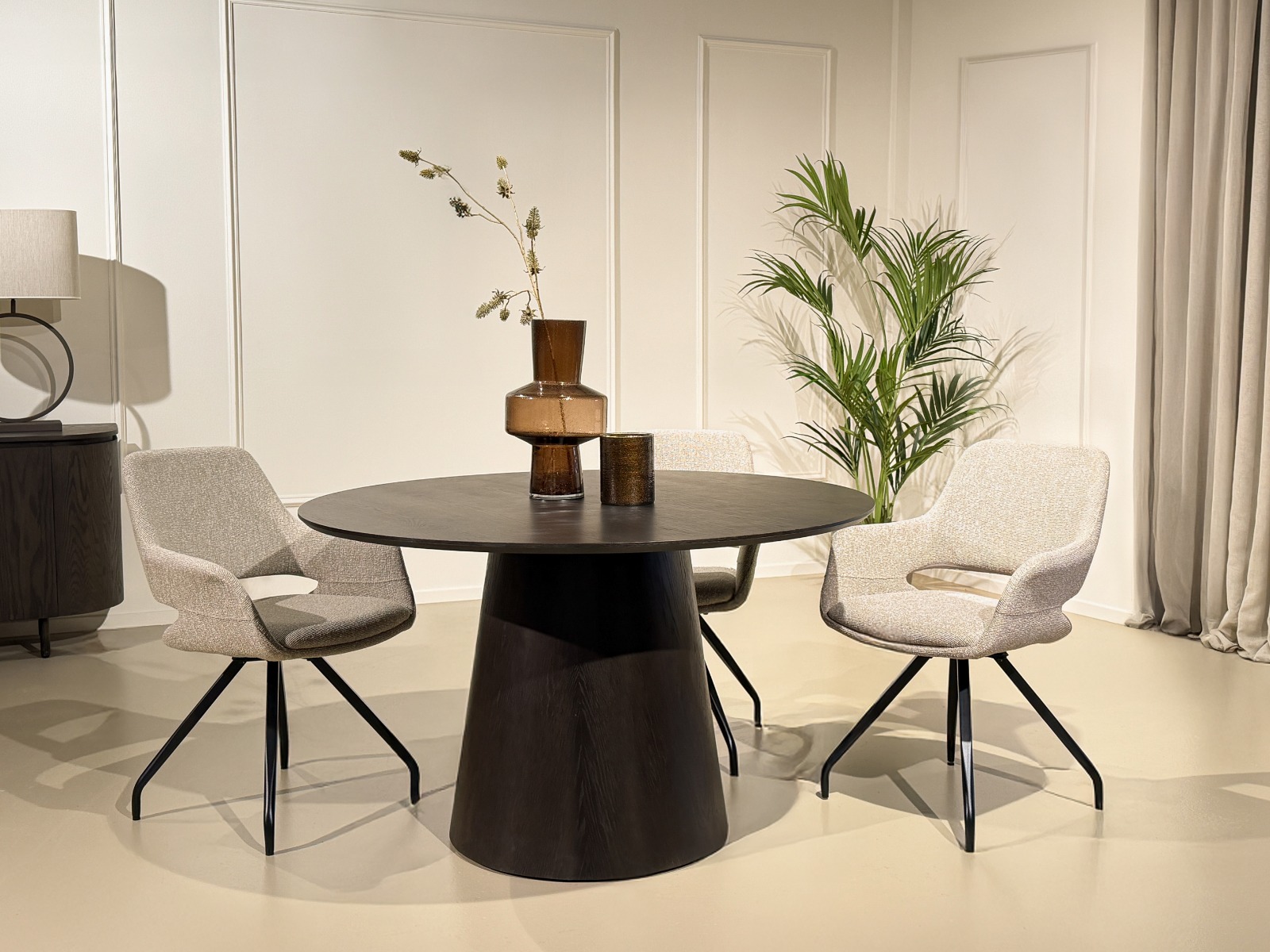 Eetkamertafel Novero Espresso 130 cm - Afbeelding 5