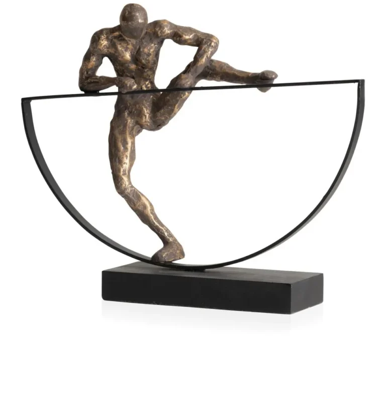 image-126-jpg Climbing beeld H33cm - Goud