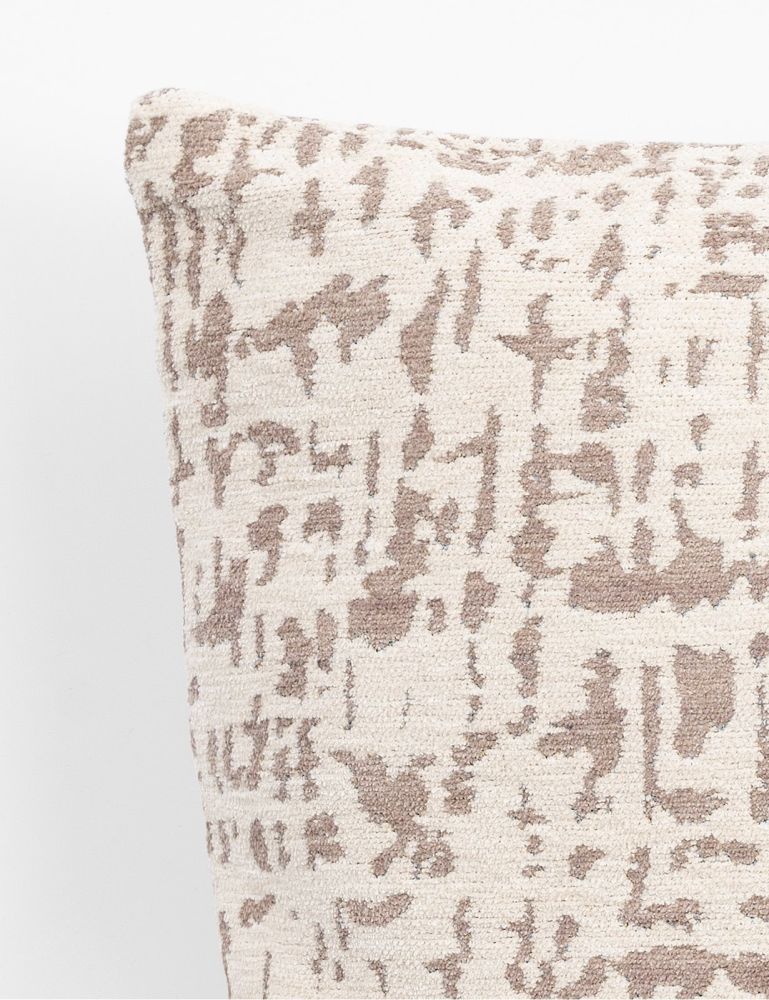 Lily kussen 45x45cm - Taupe - Afbeelding 2